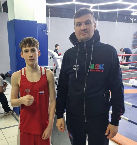 Рязанец завоевал золото первенства России по боксу и приз «За волю к победе»